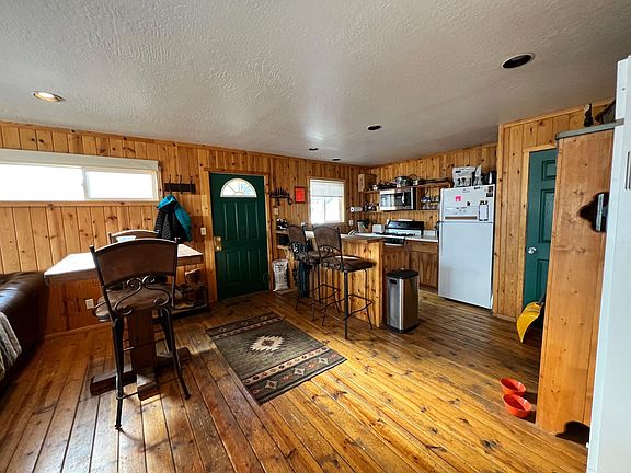 3rd image of 297 Quaking Aspen Ln #A