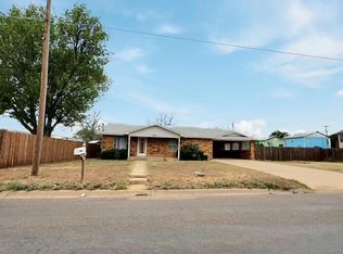 2807 Avenue E, Snyder, TX 79549