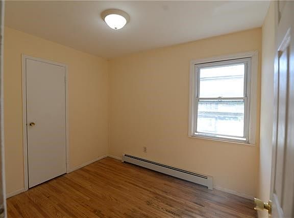 4th image of 543 Franklin Ave