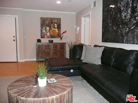2nd image of 1731 Barry Ave APT 104