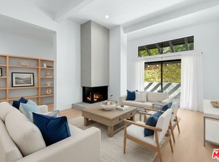 1566 Michael Ln, Pacific Palisades, CA 90272