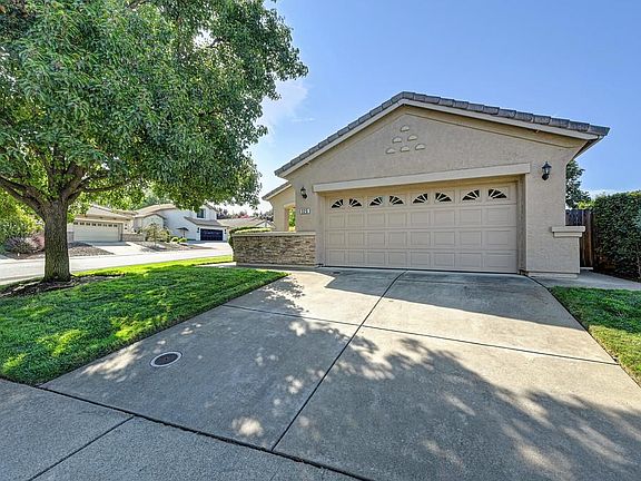 4th image of 325 Leckenby Way