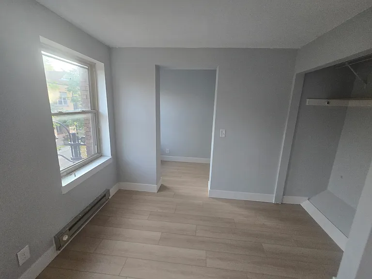 423 State St #1 — Photo 11