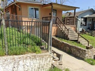 4521 Agnes Ave, Kansas City, MO 64130