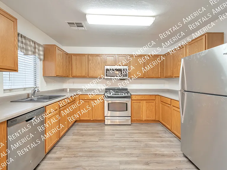40336 N Przewalski St — Photo 1