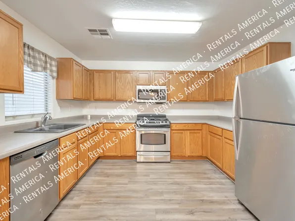 40336 N Przewalski St, San Tan Valley, AZ 85140