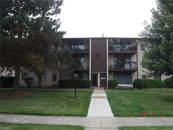 2nd image of 16370 Heather Ln APT 203