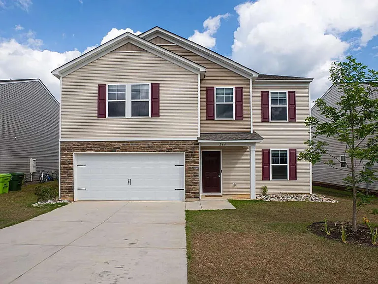 244 Savannah Wood Rd — Photo 1