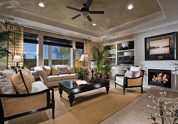 Oak Knoll Family Room