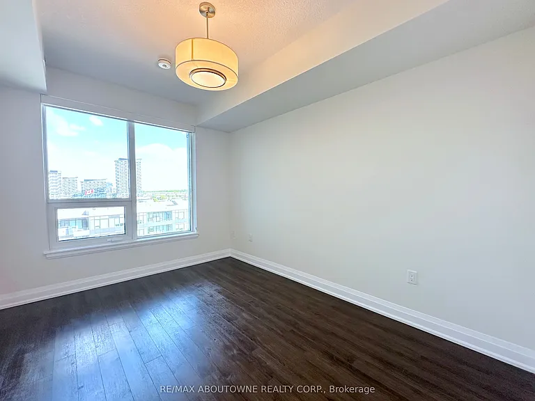 2333 Taunton Rd #901 — Photo 7