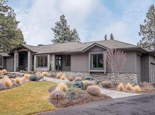 17033 Royal Coachman Dr, Sisters, OR 97759