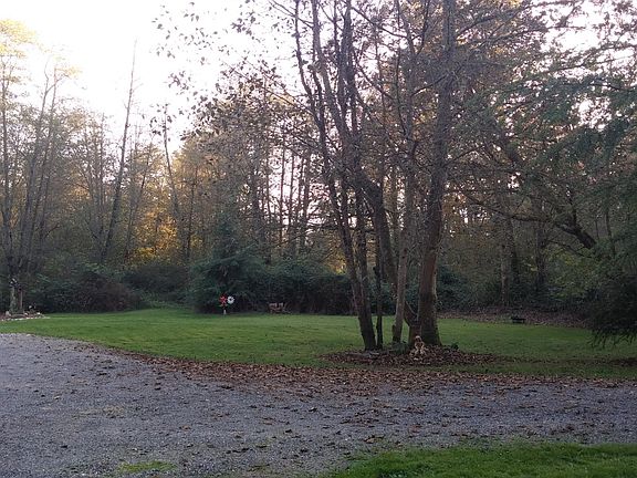 5th image of 21719 62nd Ave NW