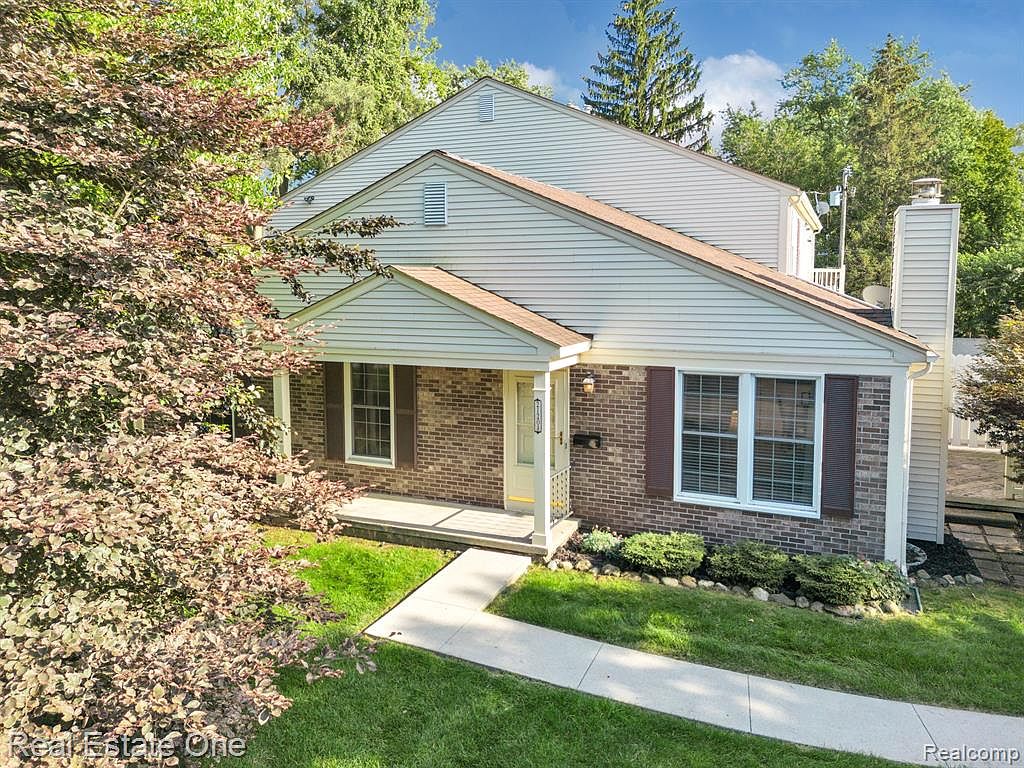 2120 Hidden Meadows Dr UNIT A, Walled Lake, MI 48390 Zillow