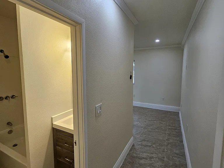 13844 Candlewood Ave — Photo 27