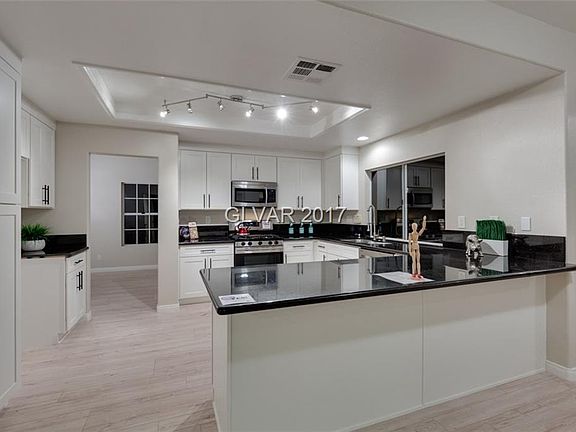 3rd image of 8237 Mount Nido Dr