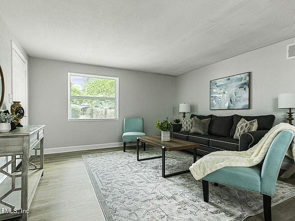 5th image of 7923 HARE Avenue