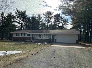 1110 Weeping Willow Dr, Wisconsin Rapids, WI 54494