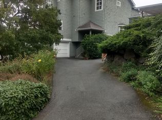 2427 W Boston St, Seattle, WA 98199