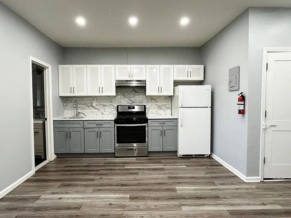 644 Kennedy Blvd #2E