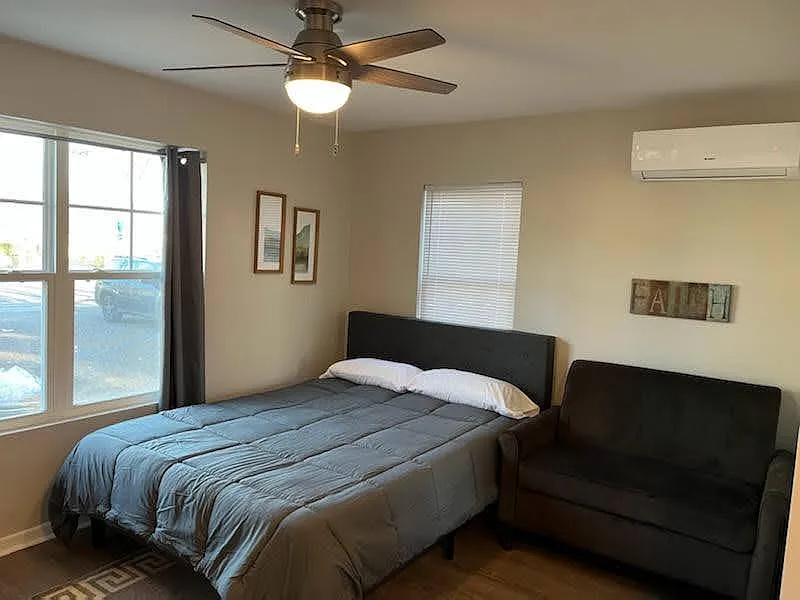 860 S Confederate Ave - Unit 2 — Photo 1