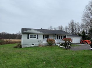 10050 Short Cut Rd, Weedsport, NY 13166