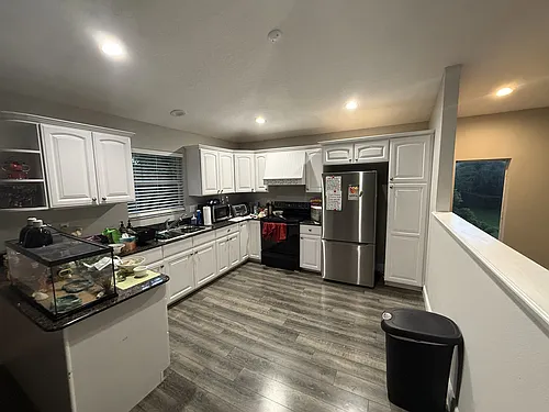 16551 Hutchison Rd Photo 1