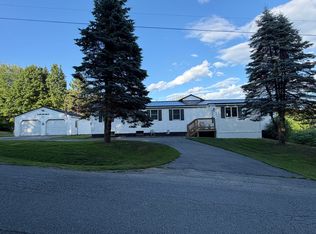 1245 Ward Hill Rd, Plymouth, ME 04969