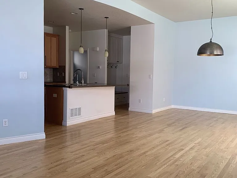 2380 Hecla Dr — Photo 5