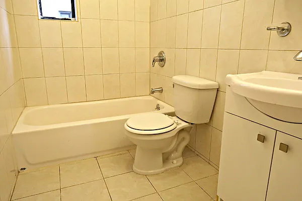 Rented by Level Group | media 11