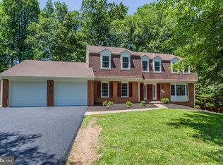 2604 Mountain Laurel Pl, Reston, VA 20191