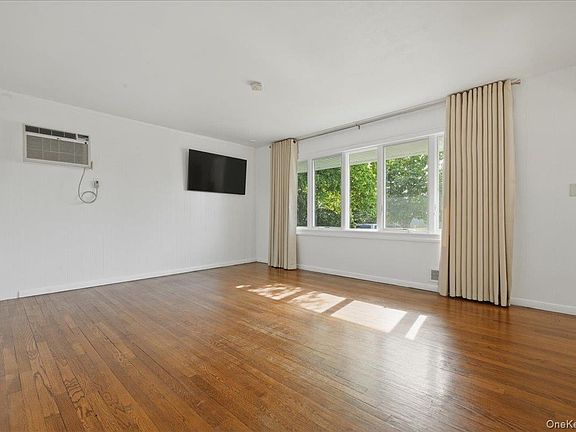 5th image of 61 Hunter Lane