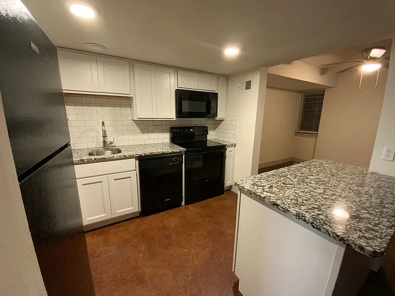 Anthony Street Condos — Photo 65