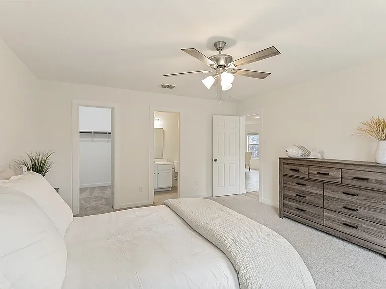 8828 Valley River Dr — Photo 8