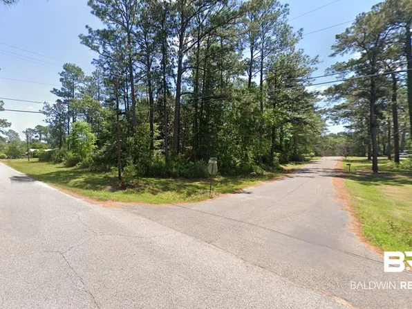 1706 Collier Ave, Bay Minette, AL 36507