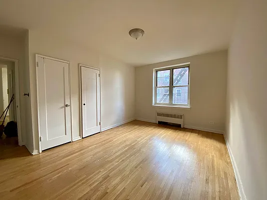 Rented by MySpaceNYC | media 7