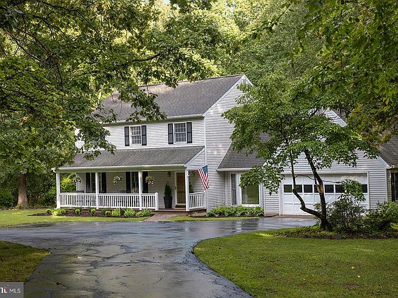 3rd image of 7323 Okeefe Rd