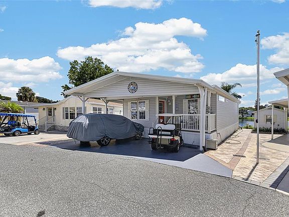 3rd image of 370 CITRUS RIDGE DRIVE