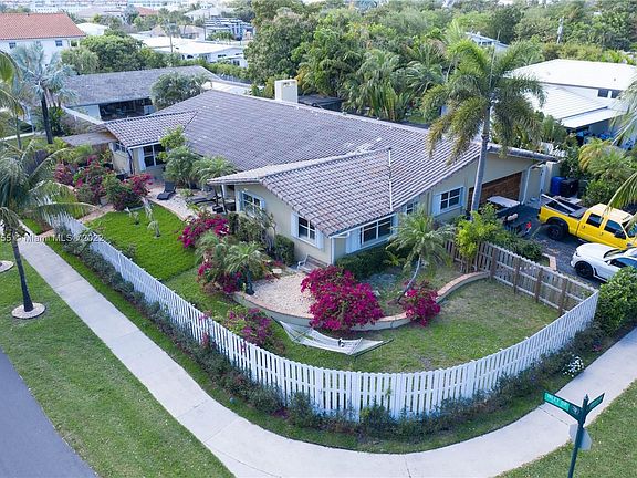 5th image of 2317 Inlet Dr #1