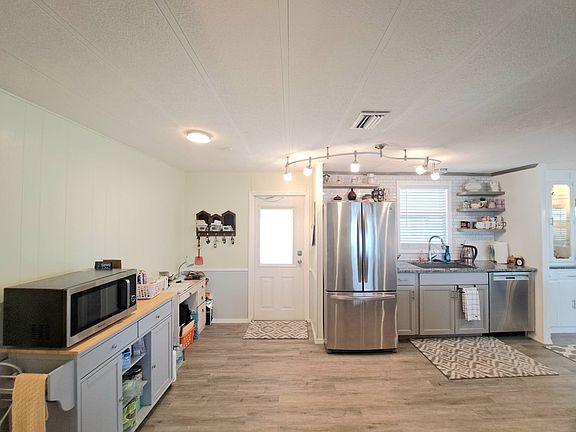 5th image of 29081 Us Highway 19 N Unit 304