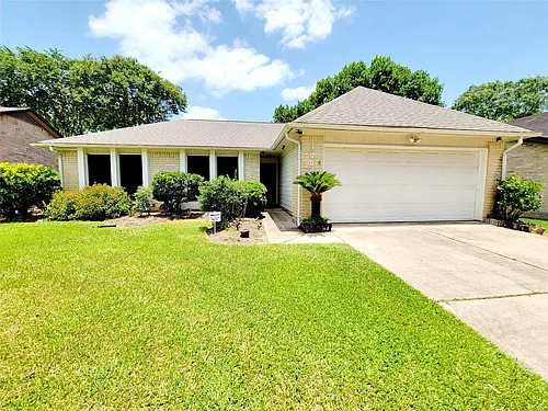 3005 Winchester Way Photo 1
