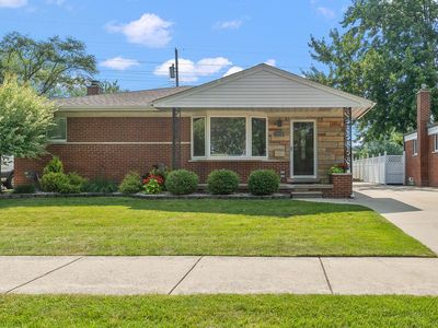 26631 Newport Ave, Warren, MI, 48089