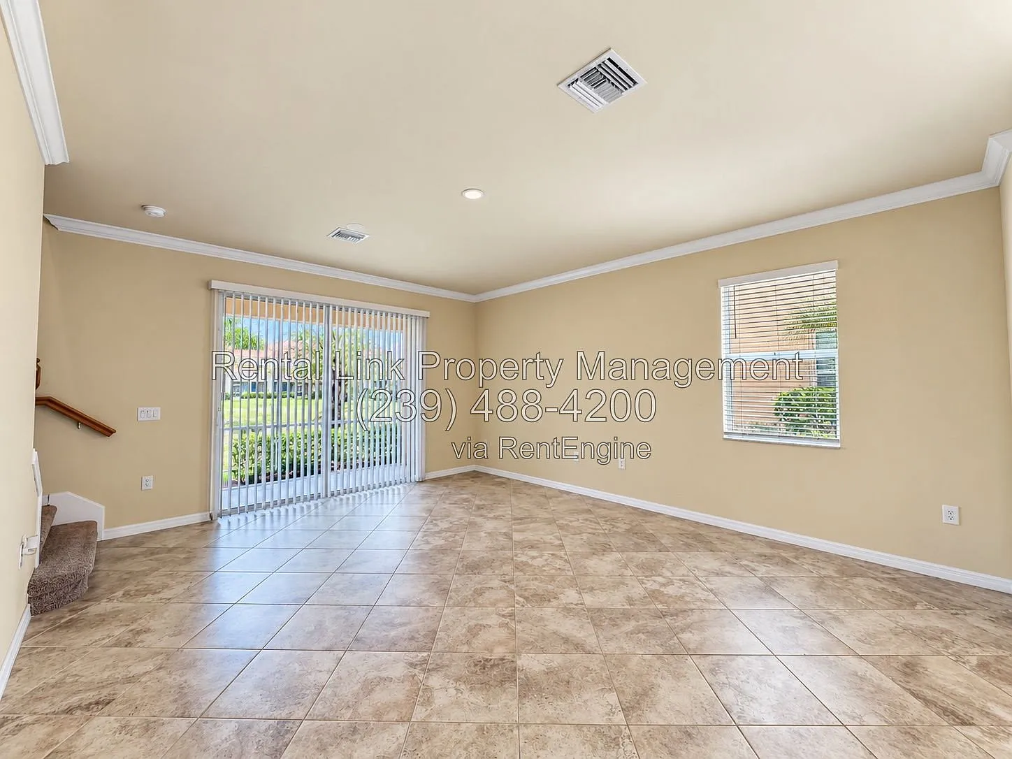 3 bed, 2.5 bath, 1934 sqft, $1,890 — Photo 3