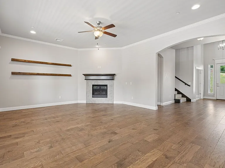 5709 Asheville Way — Photo 11