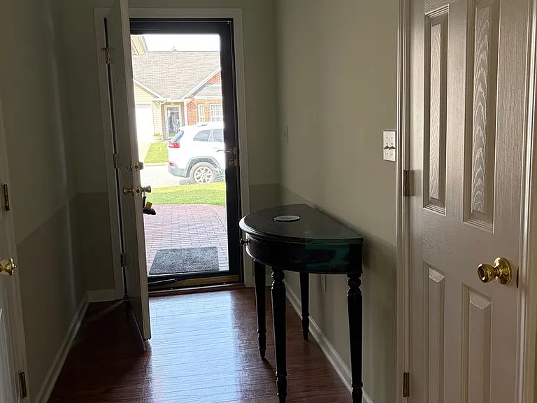 24 Magnolia Crest Dr — Photo 3
