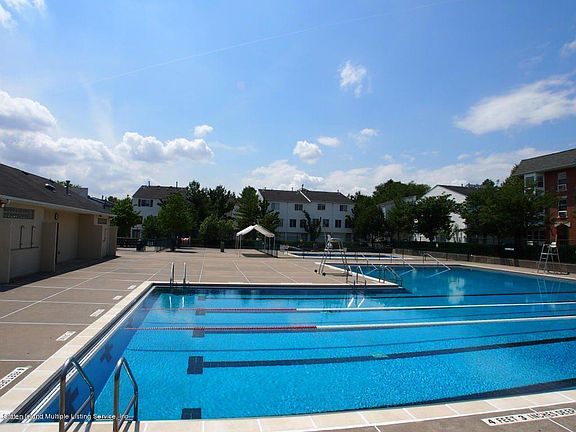 2nd image of 284 Aspen Knolls Way