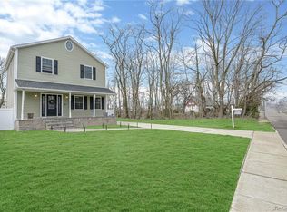 1246 Oakfield Avenue, Wantagh, NY 11793