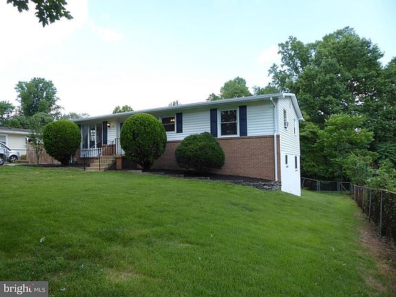 4th image of 4819 Virginia St