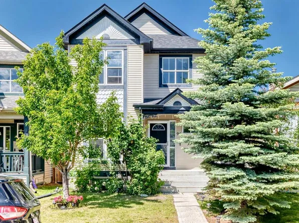 94 E Tuscany Ridge Cmn NW, Calgary, AB T3L 3E2