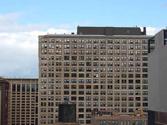600 S Dearborn