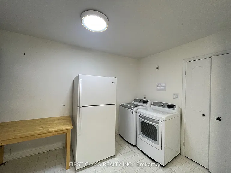 93 Peckham Ave #N3 — Photo 7